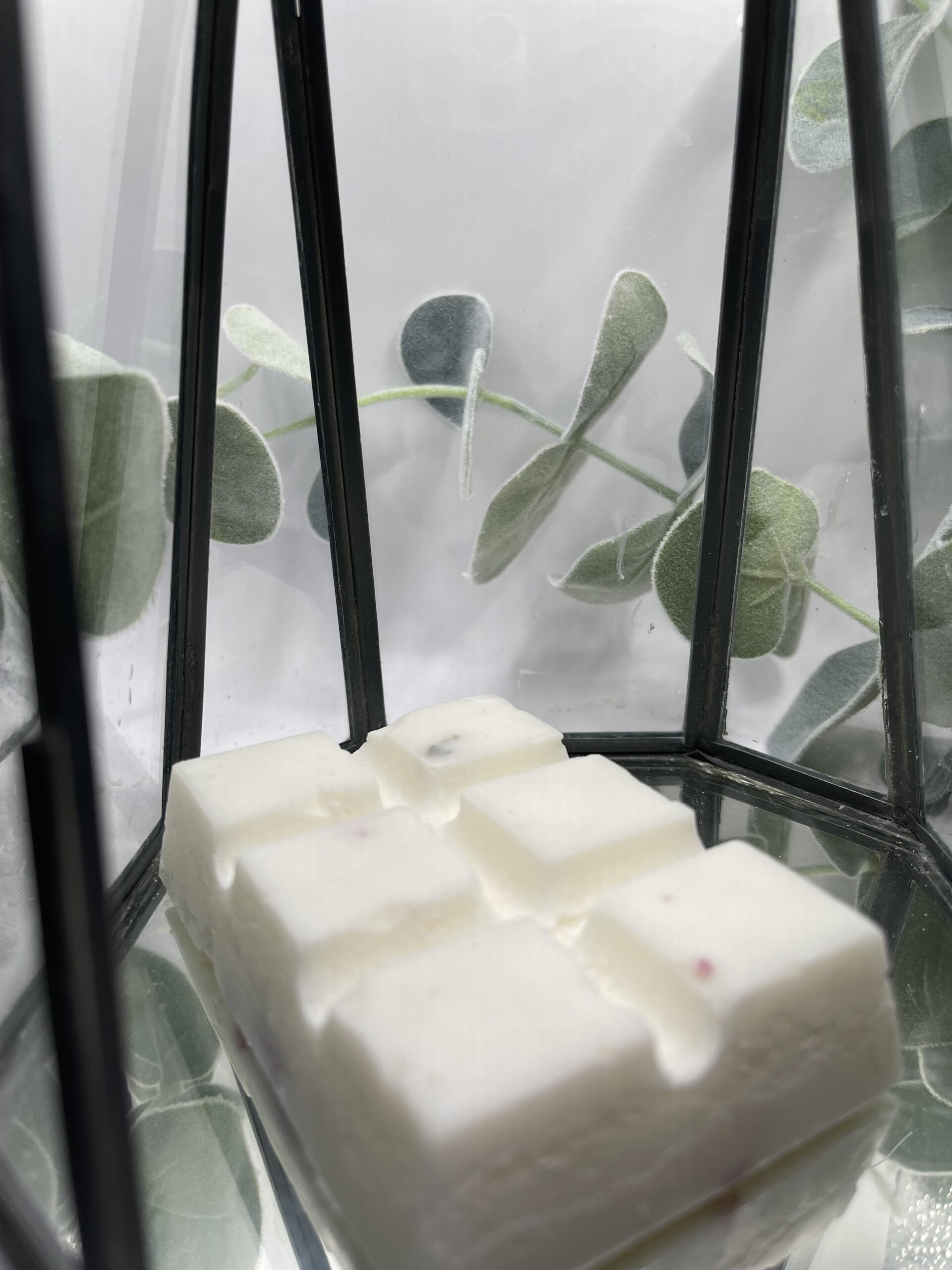 Lychee with Peony 100 hour wax melts 2