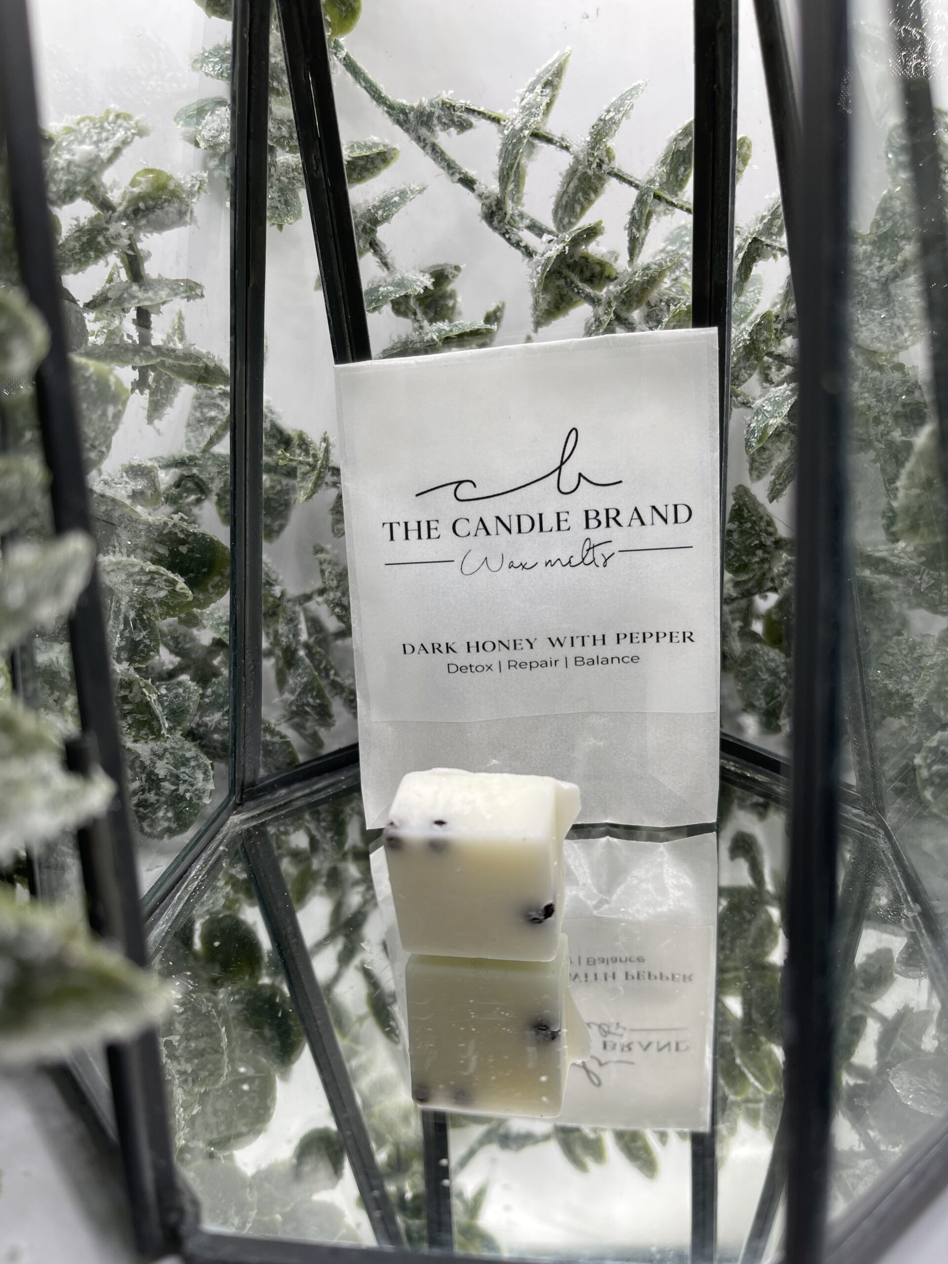 Dark Honey with Pepper wax melts