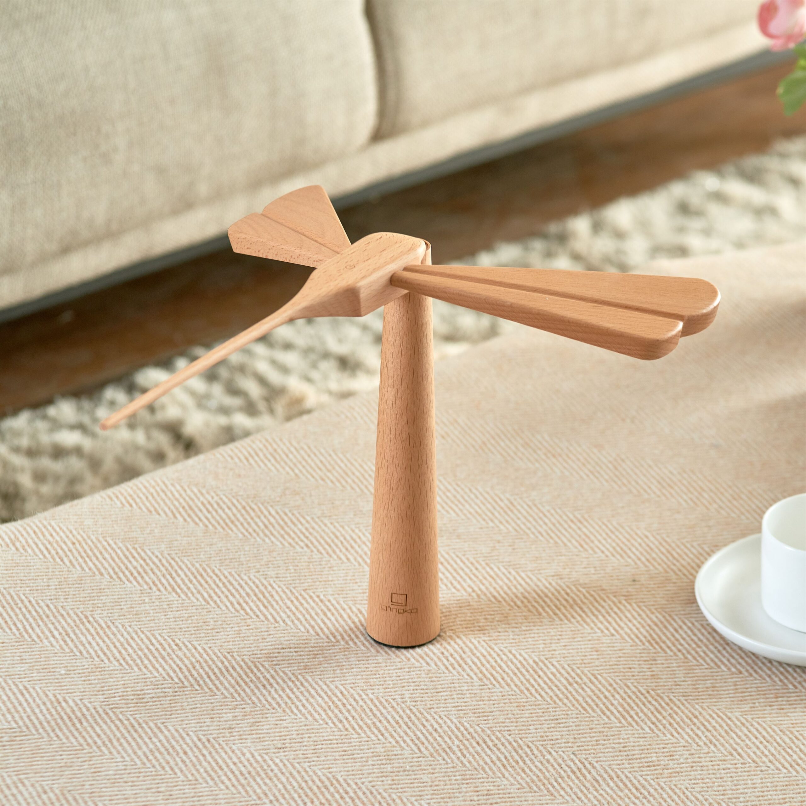 G023ME Gingko Dragonflight Maple on stand on table