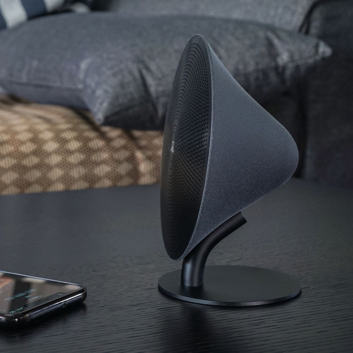 Gingko Mini Halo One Speaker black side view Gingko Mini Halo One Speaker black side view