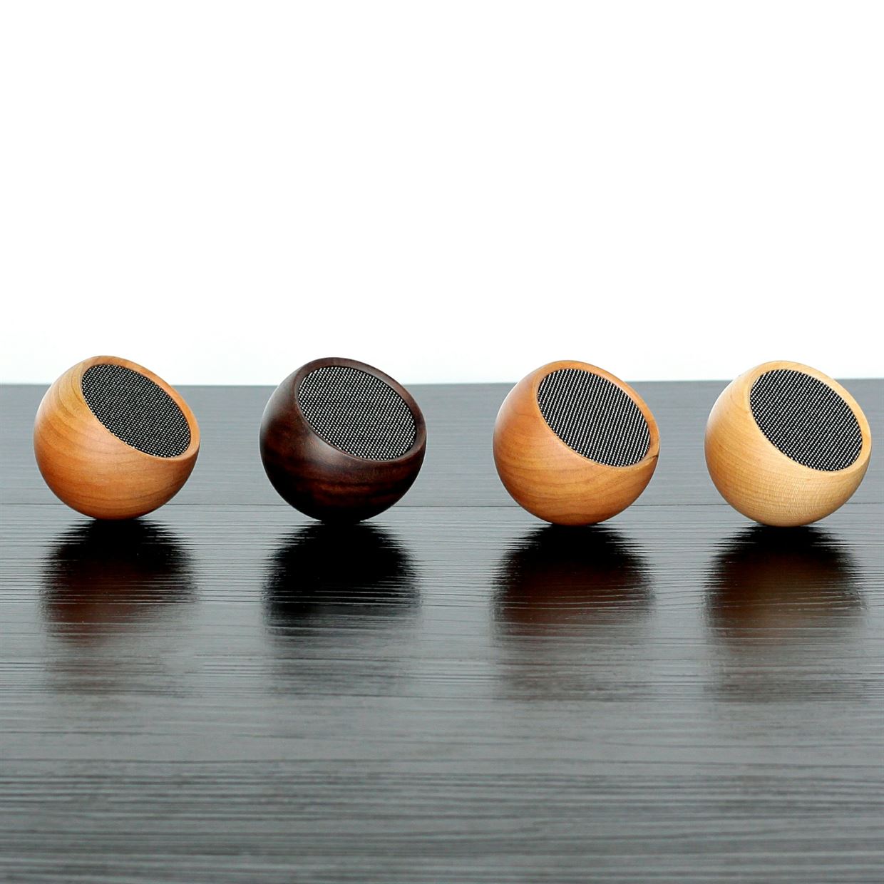 Gingko Tumbler Selifie Speaker Cherry on table Gingko Tumbler Selifie Speaker Cherry on table