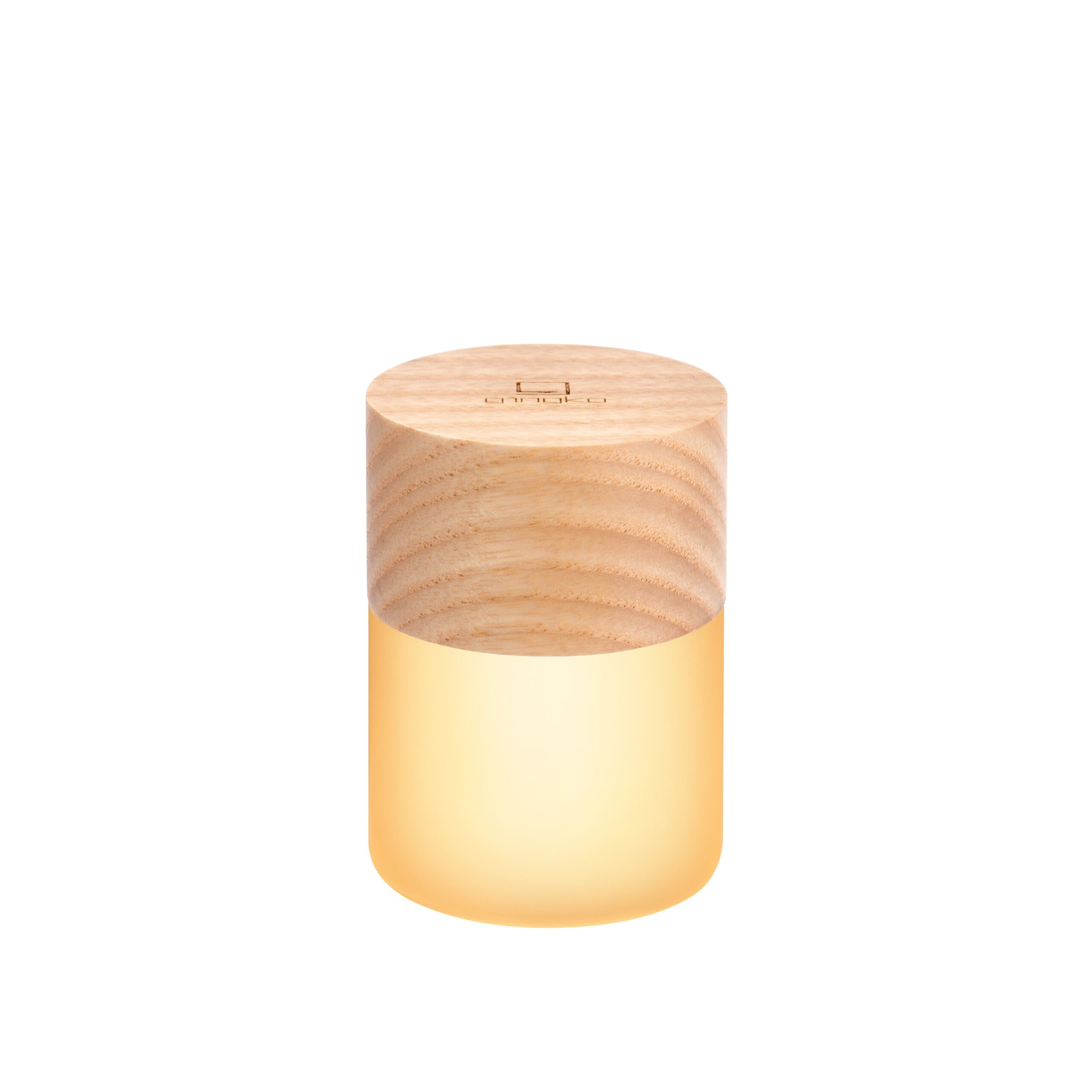 G026AH - Gingko Lemelia Light White Ash lit
