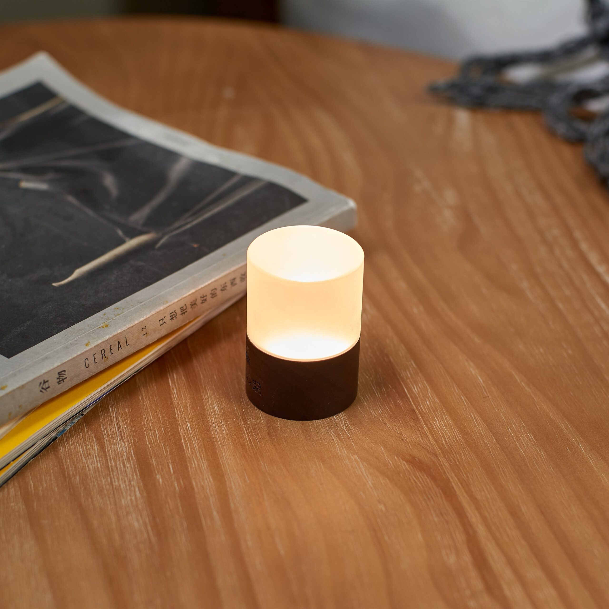 G026WT Lemelia Light Walnut