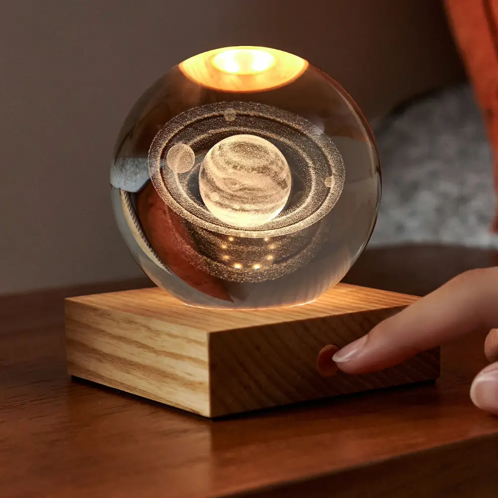 Gingko rechargable Saturn night light