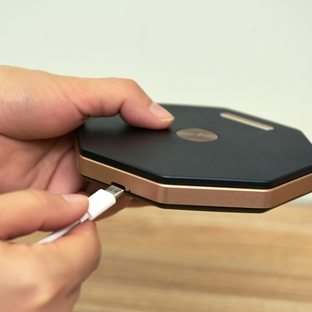 Gingko Hexagon Twist Light Walnut and Black showing USB Socket Gingko Hexagon Twist Light Black USB C charging socket